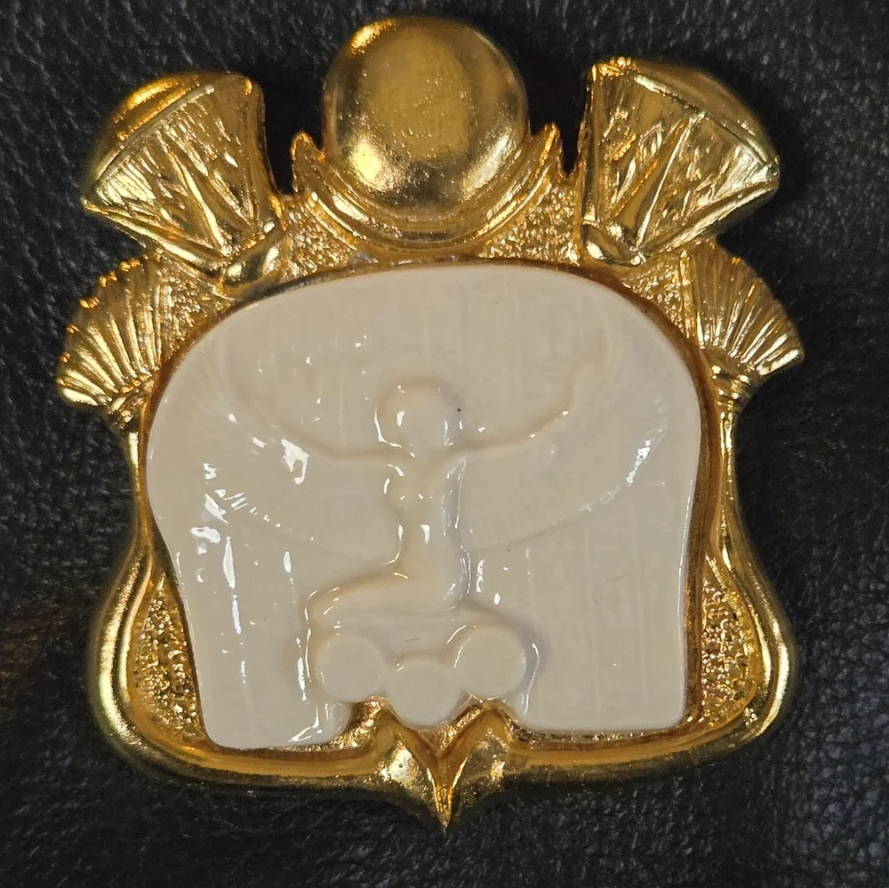 Cleopatra porcelain & gold vintage pendant - Picture 3 of 9